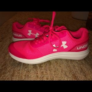 Women’s under armour sneakers